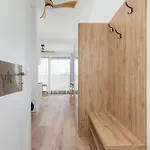 Modern & Spacious Marynarska By Renters Daire Sarbinowo