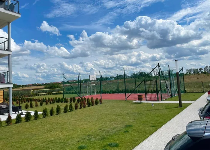 Modern & Spacious Marynarska By Renters *